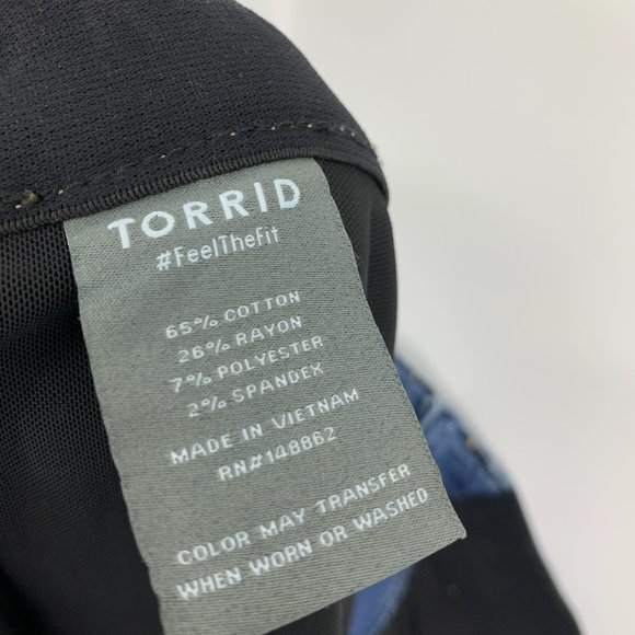 Torrid Jeans Bombshell Skinny Blue Distressed Denim Premium Stretch Raw Hem - Picture 12 of 12